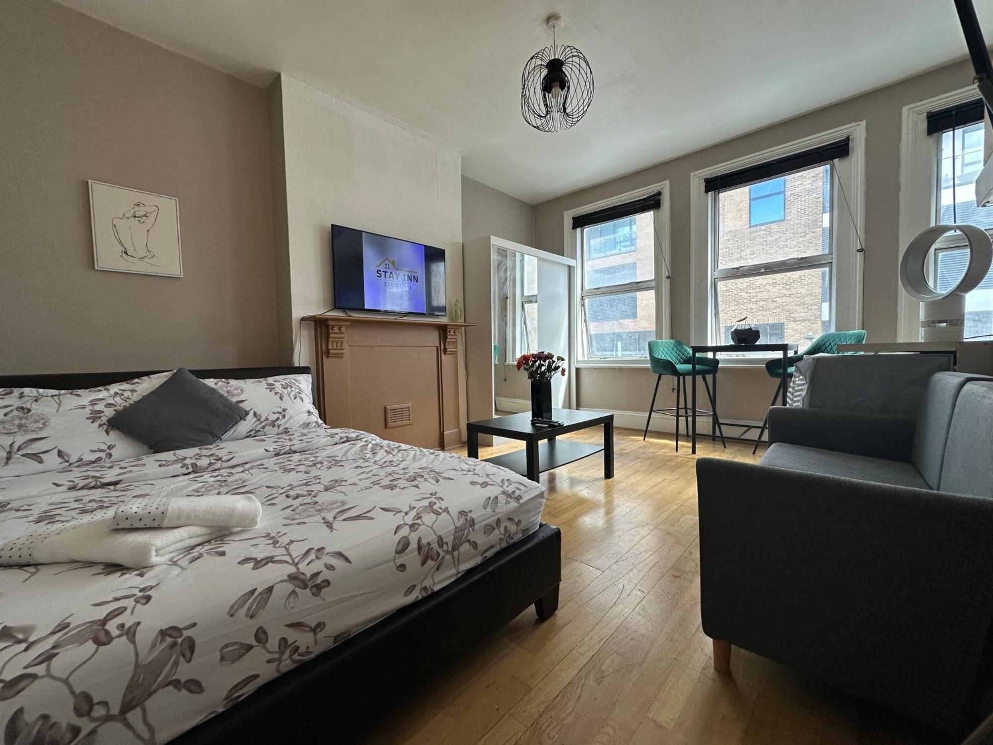 Stay Inn Studio'S Londra Exterior foto