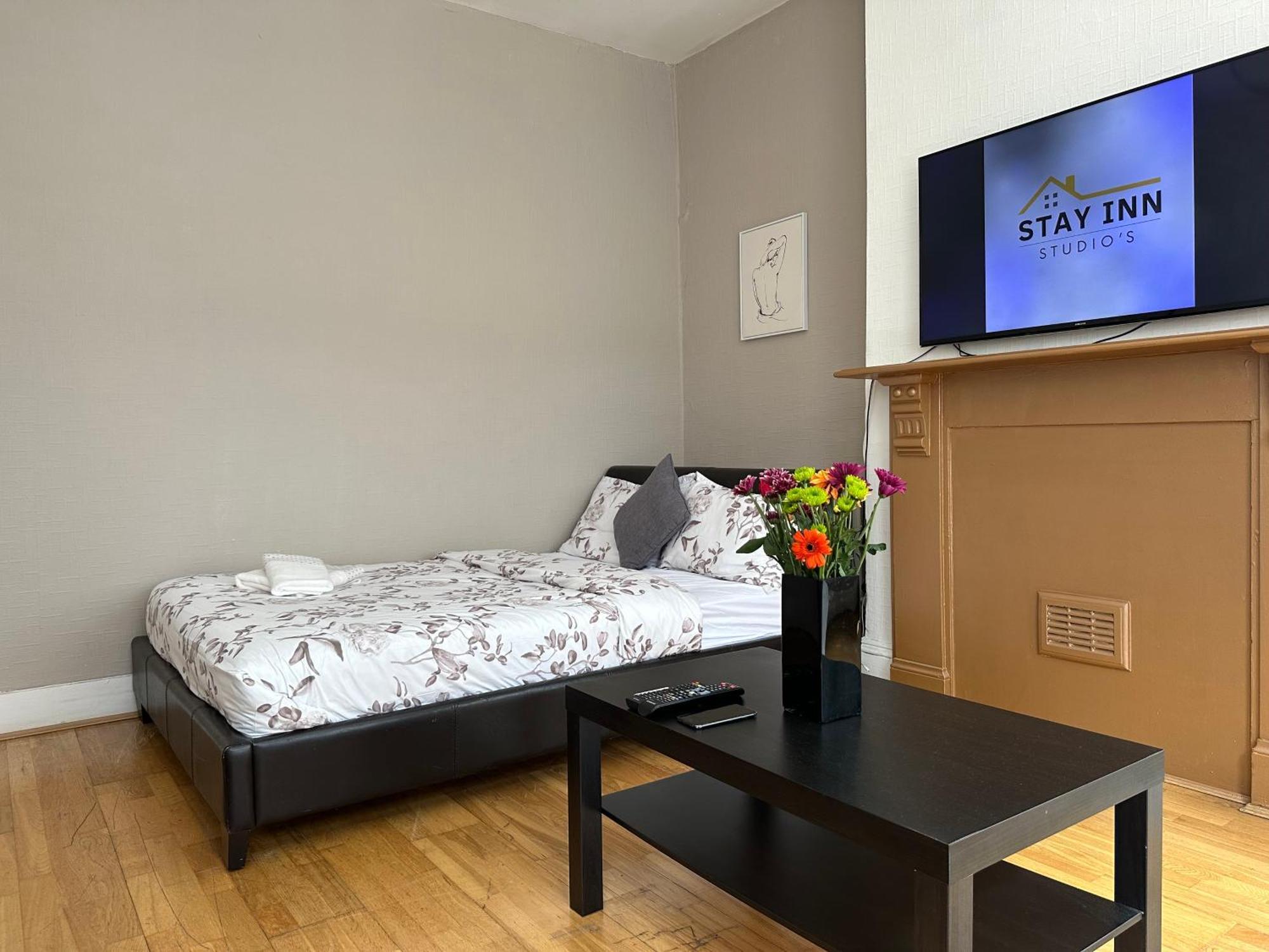 Stay Inn Studio'S Londra Exterior foto